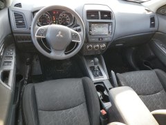 Mitsubishi Outlander Sport ES 2020 7