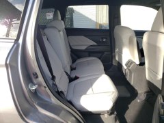 Mitsubishi Outlander SEL Hybrid 2019 9
