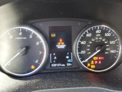 Mitsubishi Outlander SE 2020 8