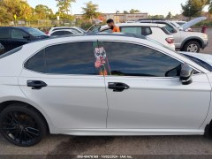 Toyota Camry XSE 2024 3