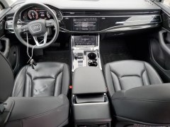 Audi Q7 Premium Plus 2022 8