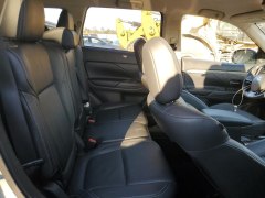Mitsubishi Outlander SE 2020 9