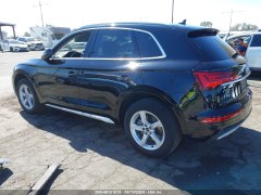 Audi Q5 Premium 2023 8