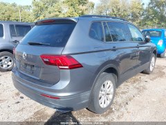 Volkswagen Tiguan S 2019 5
