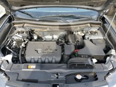 Mitsubishi Outlander SEL 2020 10
