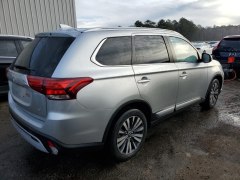 Mitsubishi Outlander SE 2020 3
