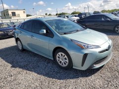 Toyota Prius LE 2021 2