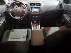 Mitsubishi Outlander Sport ES 2023 7