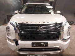 Mitsubishi Outlander SEL 2022 1