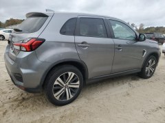 Mitsubishi Outlander Sport ES 2021 3