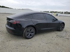 Tesla Model 3 Mid Range 2022 3