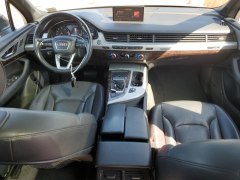 Audi Q7 Premium 2018 7