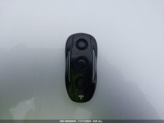 Tesla Model S 85 2012 14