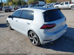 Volkswagen Golf GTI 2020 8