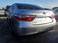 Toyota Camry XLE 2017 4