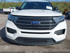 Ford Explorer XLT 2023 1