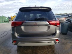 Mitsubishi Outlander SEL Hybrid 2019 4
