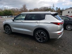 Mitsubishi Outlander SEL Plug in Hybrid 2023 5