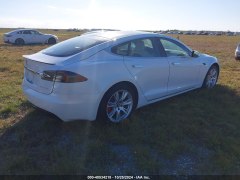 Tesla Model S Performance 2021 5