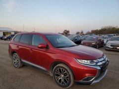 Mitsubishi Outlander SE 2016 2