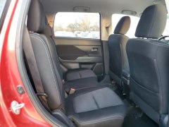 Mitsubishi Outlander SE 2016 9