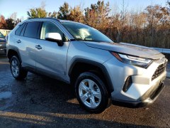 Toyota RAV4 XLE 2022 2