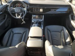 Audi Q7 Premium Plus 2022 8