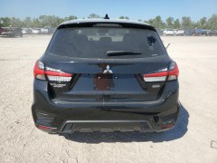 Mitsubishi Outlander Sport LE 2023 4