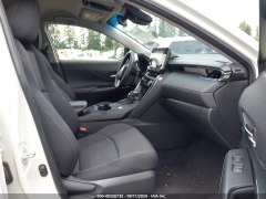 Toyota Venza LE Hybrid 2022 8