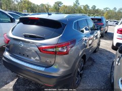 Nissan Rogue Sport SL 2022 4