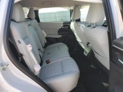 Mitsubishi Outlander SEL 2022 9