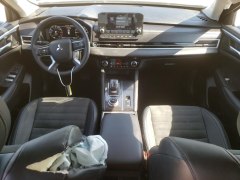 Mitsubishi Outlander SE 2023 8