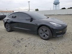 Tesla Model 3 Mid Range 2022 2