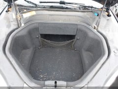 Tesla Model S 85 2012 15
