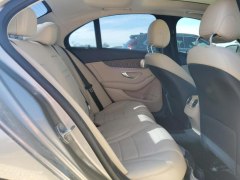 Mercedes-Benz C300 2020 9