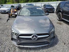 Mercedes-Benz A220 2021 1