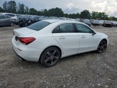 Mercedes-Benz A220 4MATIC 2019 3
