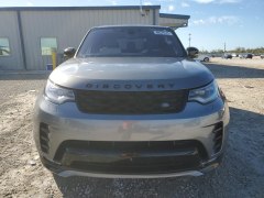 Land Rover Discovery  R-Dynamic S 2022 1