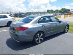Mercedes-Benz C300 2024 3