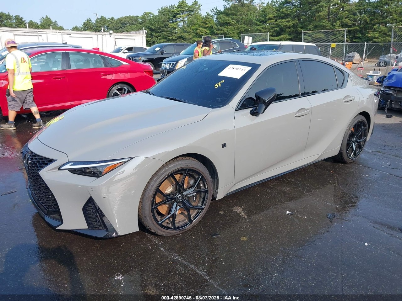 Lexus IS500 F Sport 2025 0