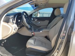 Mercedes-Benz C300 2020 6
