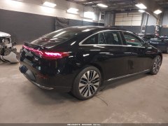 Mercedes-Benz EQE500 4MATIC 2024 4