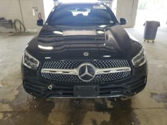Mercedes-Benz GLC300 4MATIC 2021 1