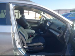 Subaru Outback Premium 2017 4