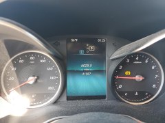 Mercedes-Benz C300 2020 8