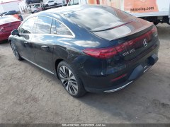 Mercedes-Benz EQE350 4MATIC 2024 5