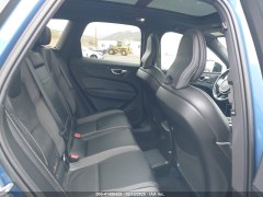 Volvo XC60 T5 R-Design 2021 10